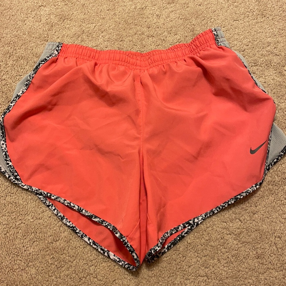 pink nike shorts size youth large